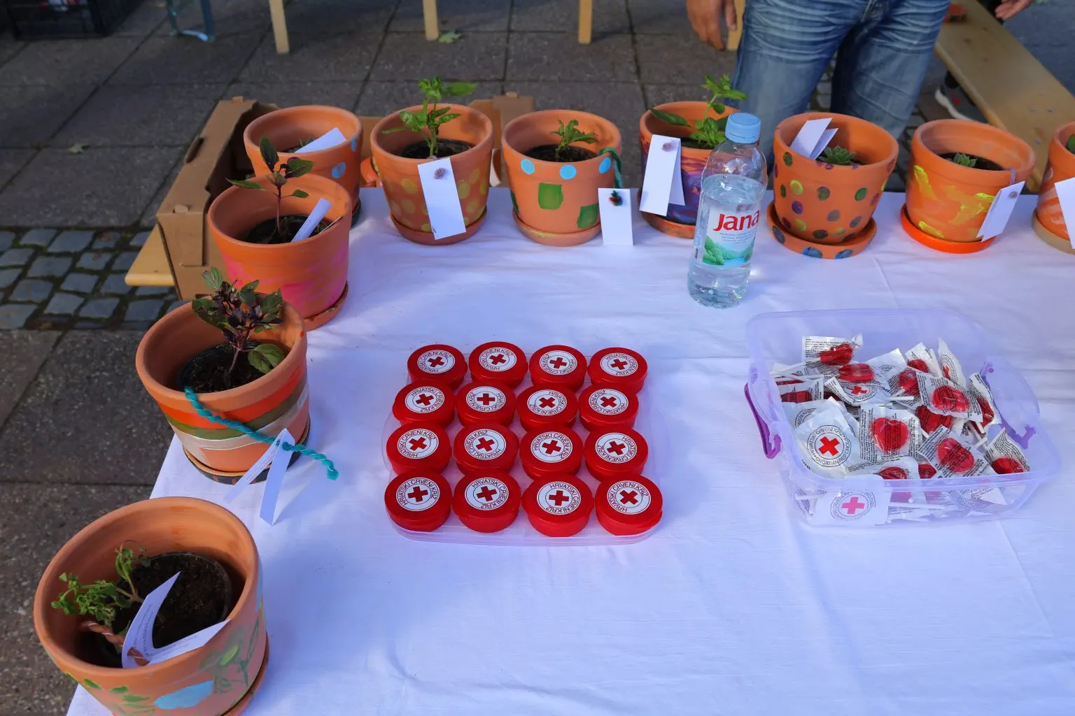 TRG REPUBLIKE Čakovec obilježio Svjetski dan mentalnog zdravlja i beskućnika Podrška najranjivijima kroz edukaciju i solidarnost (12) TRG REPUBLIKE Čakovec obilježio Svjetski dan mentalnog zdravlja i beskućnika Podrška najranjivijima kroz edukaciju i solidarnost (12)