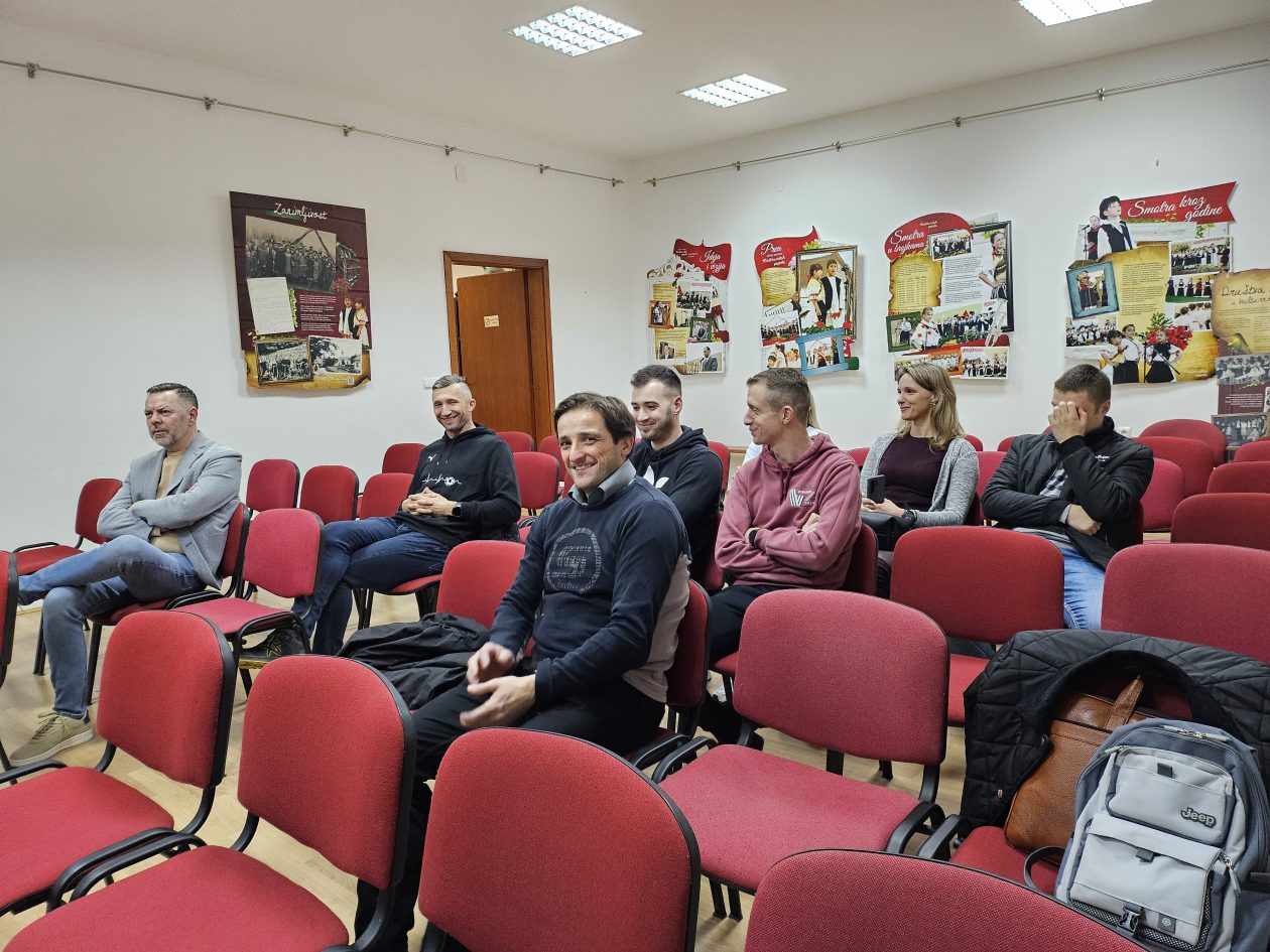 TRKAČKI KLUB MEĐIMURJE RUNNERS Godišnja skupština (3) TRKAČKI KLUB MEĐIMURJE RUNNERS Godišnja skupština (3)