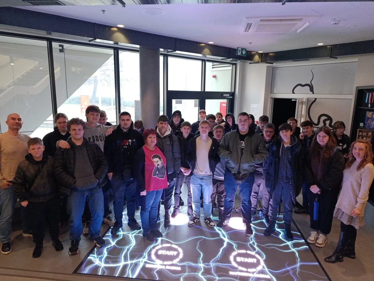 TŠČ posjet Karlovcu i muzejima (12)