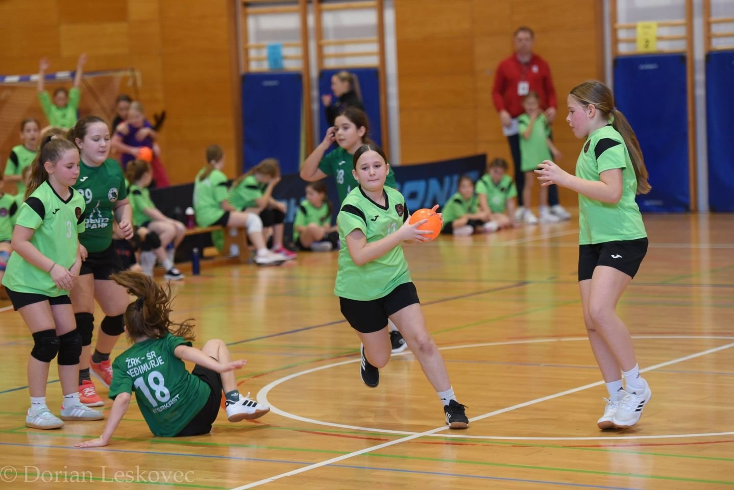 TURNIR U MINI RUKOMETU Međimurje 2026 okupio oko 200 djece i osam klubova iz pet županija (2)