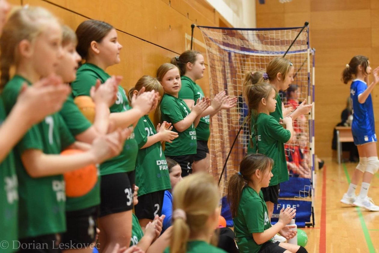 TURNIR U MINI RUKOMETU Međimurje 2026 okupio oko 200 djece i osam klubova iz pet županija (20)