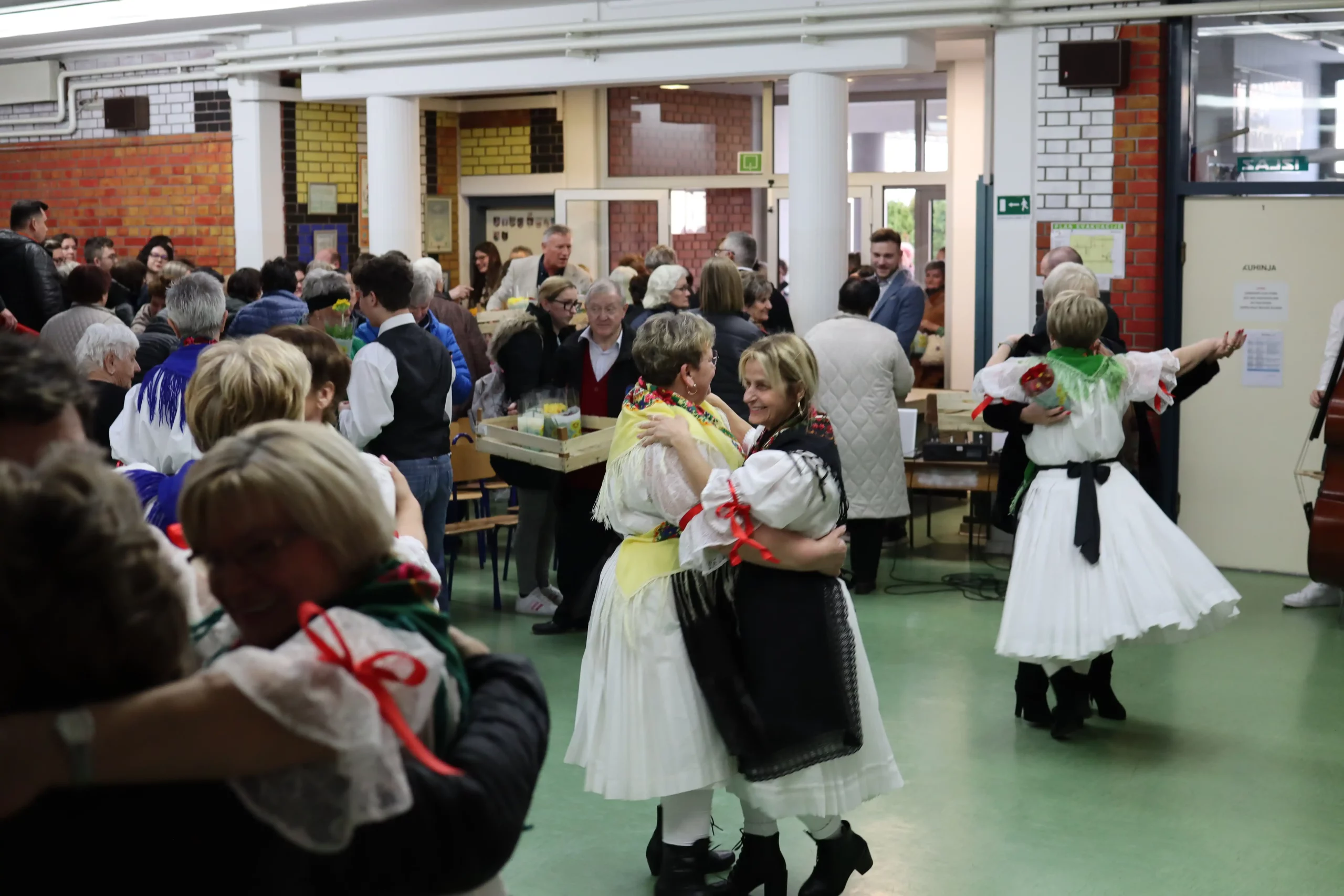 TZ Sveti Martin priredba dan žena (15)