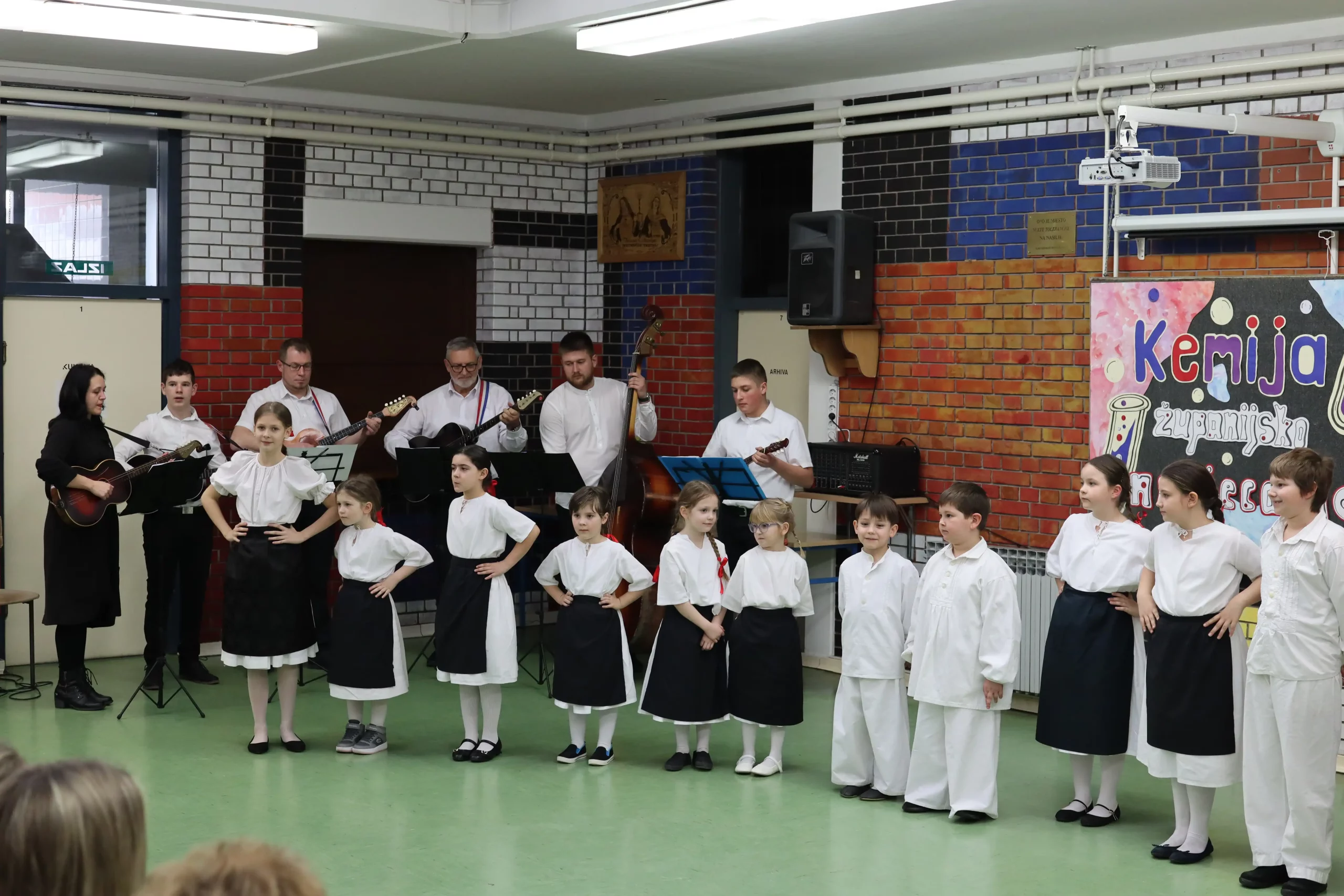 TZ Sveti Martin priredba dan žena (37)