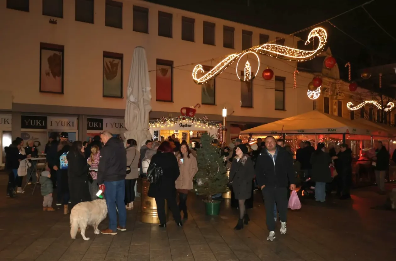 Tamburaški sastav Prim Čakovec advent (1)