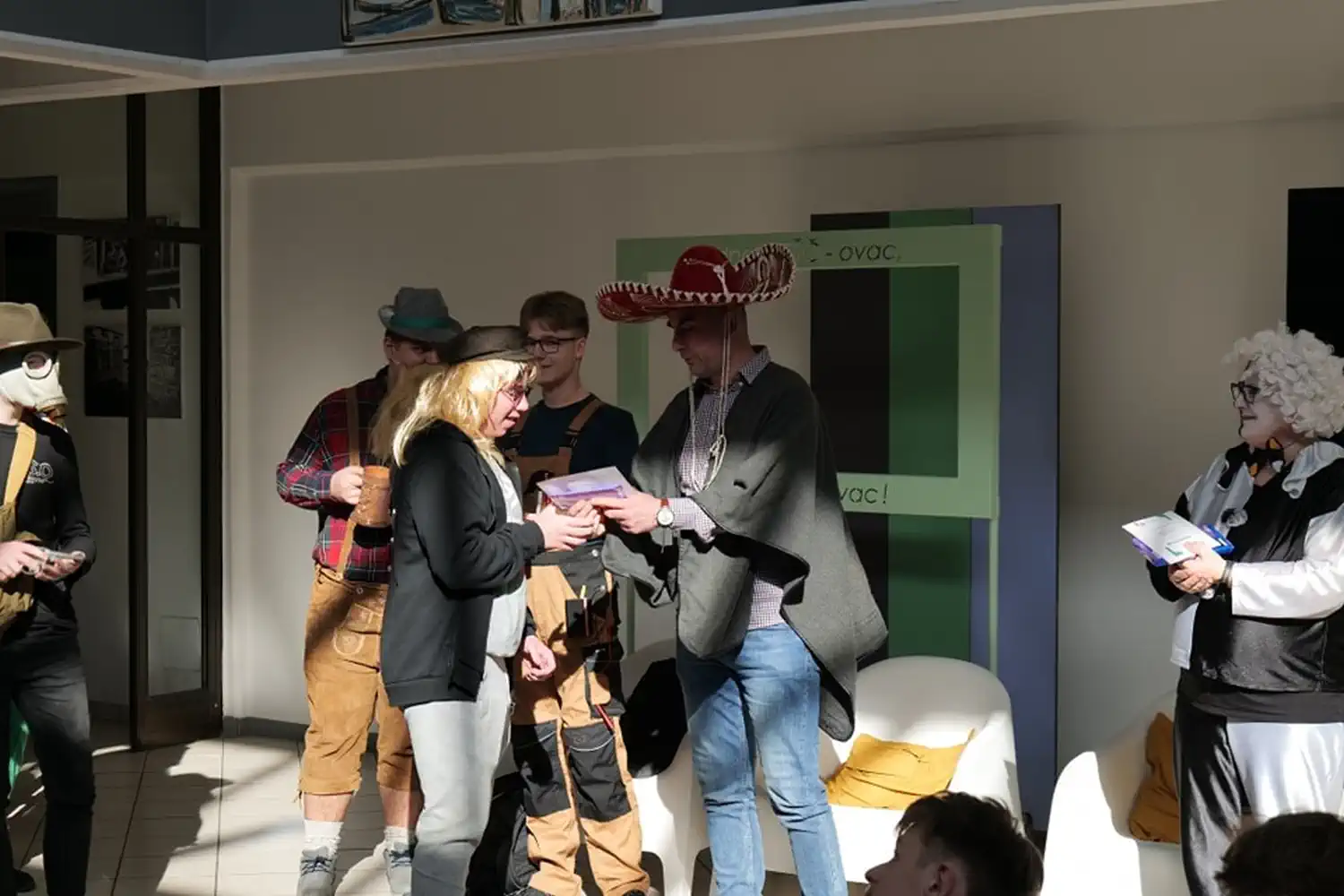 Tehnička škola ČK maškare 2025 (8) Tehnička škola ČK maškare 2025 (8)