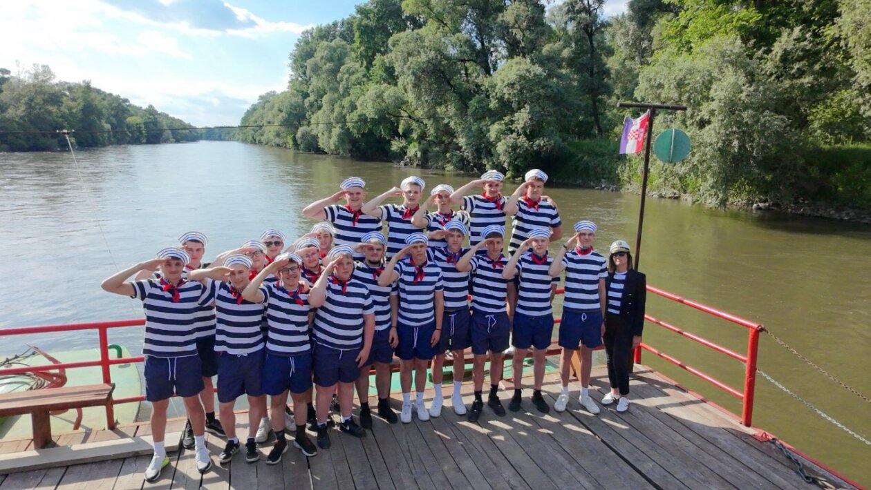 Tehnička škola Čakovec 3S1 CNC operater (Medium)