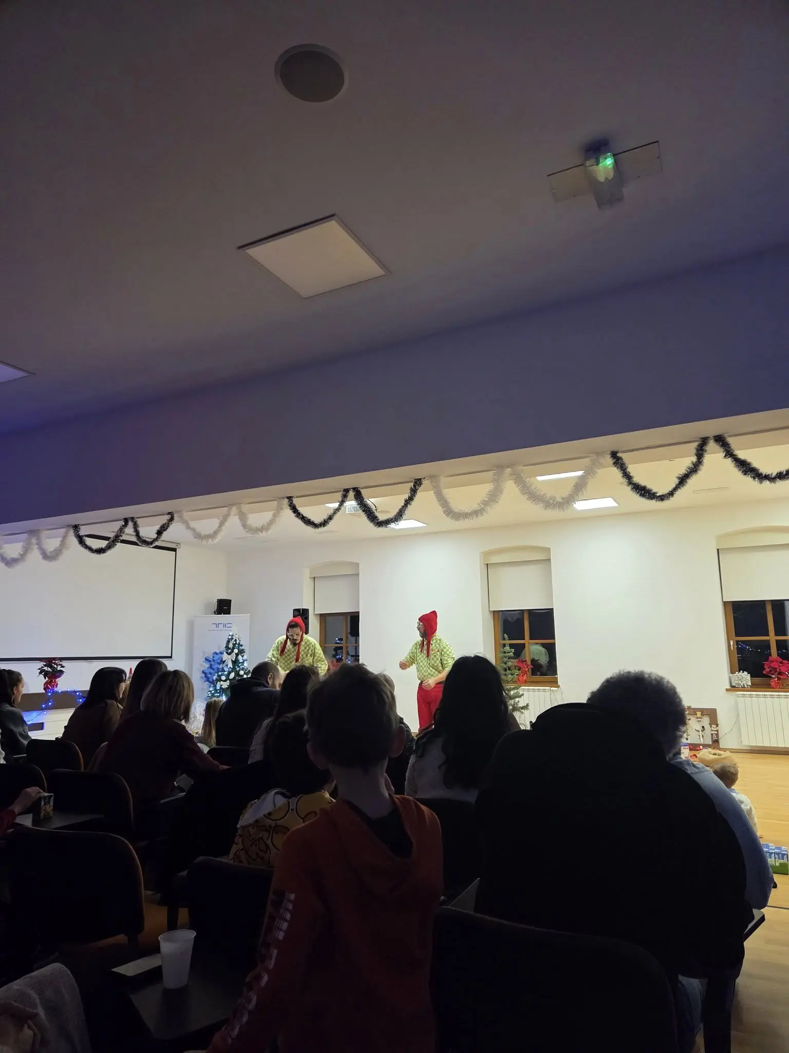 Tehnološko-inovacijski centar Međimurje predstava djed Božićnjak (4) Tehnološko-inovacijski centar Međimurje predstava djed Božićnjak (4)