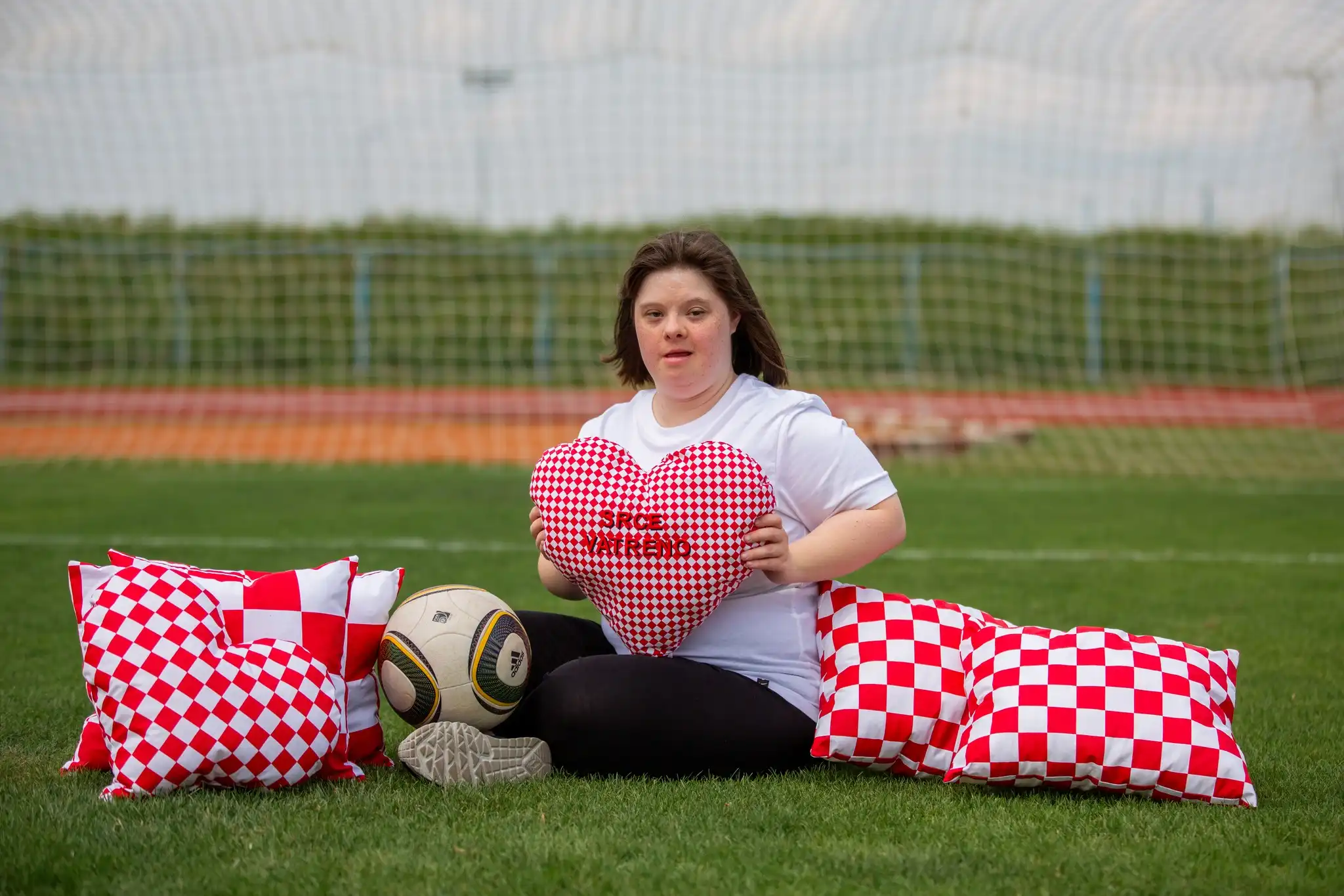 Tena Murk (2) Tena Murk (2)