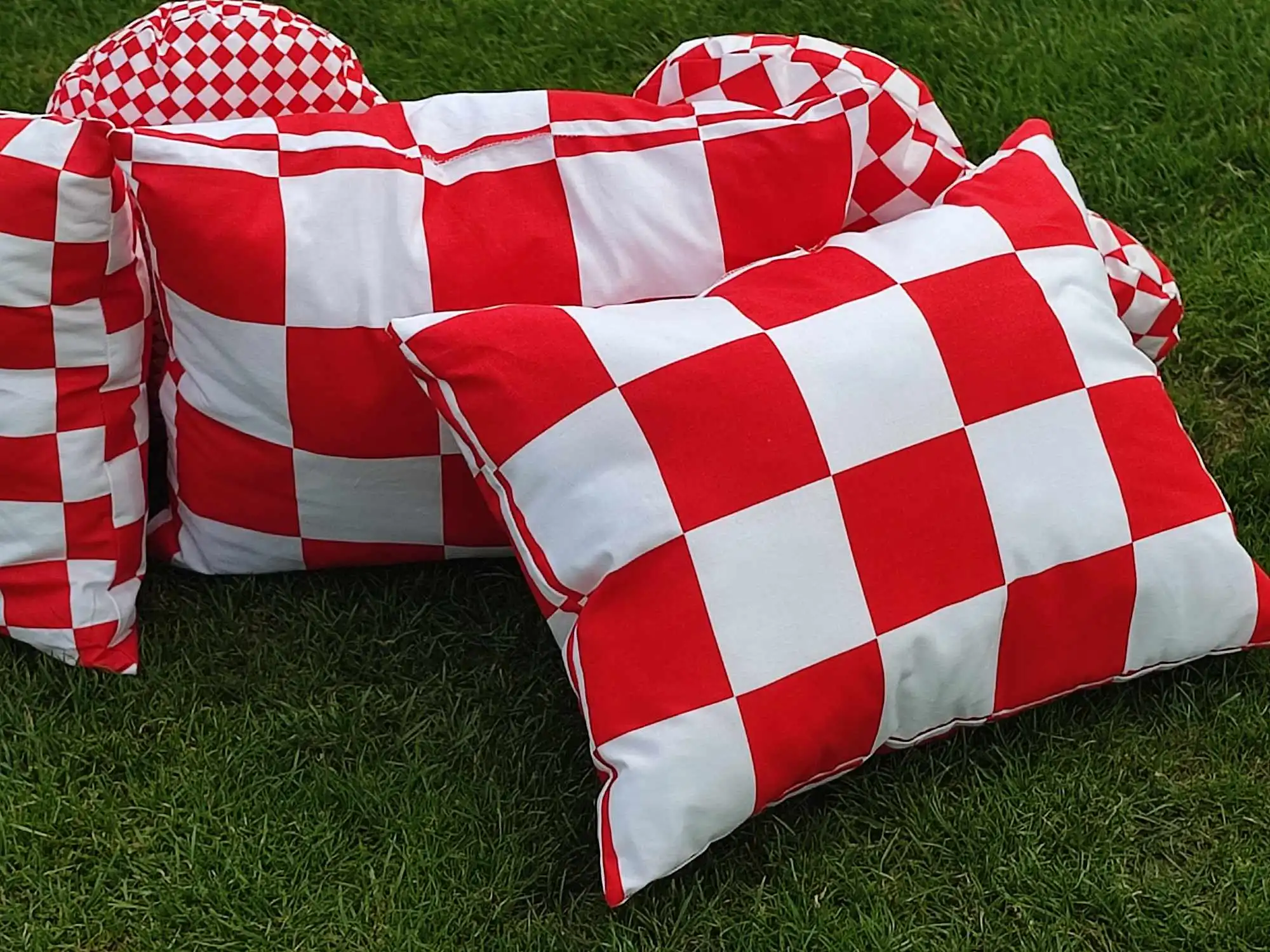 Tena Murk (4) Tena Murk (4)