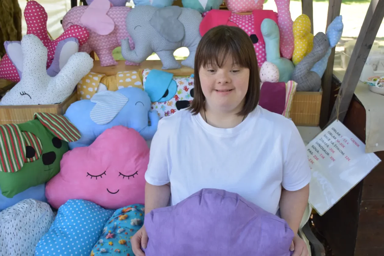 Tenina Stvaraonica poklanjalica Porcijunkulovo 2025 (3) Tenina Stvaraonica poklanjalica Porcijunkulovo 2025 (3)