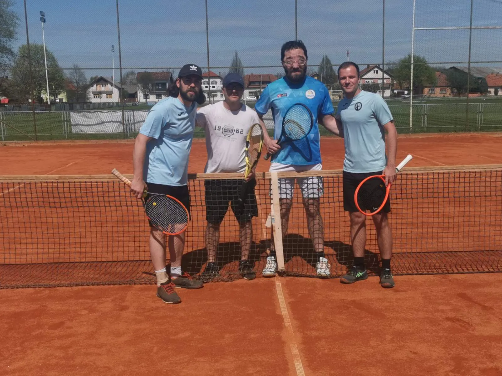 Tenis klub Dubravčan (21) Tenis klub Dubravčan (21)