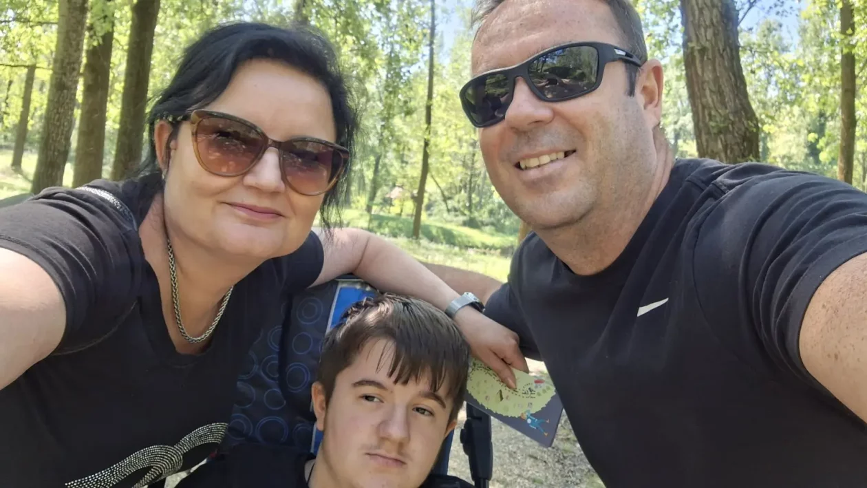 Teo Škvorc, Tajana Škvorc, Strahoninec, osteogenesis, stakleni, staklene kosti, udruga (4)