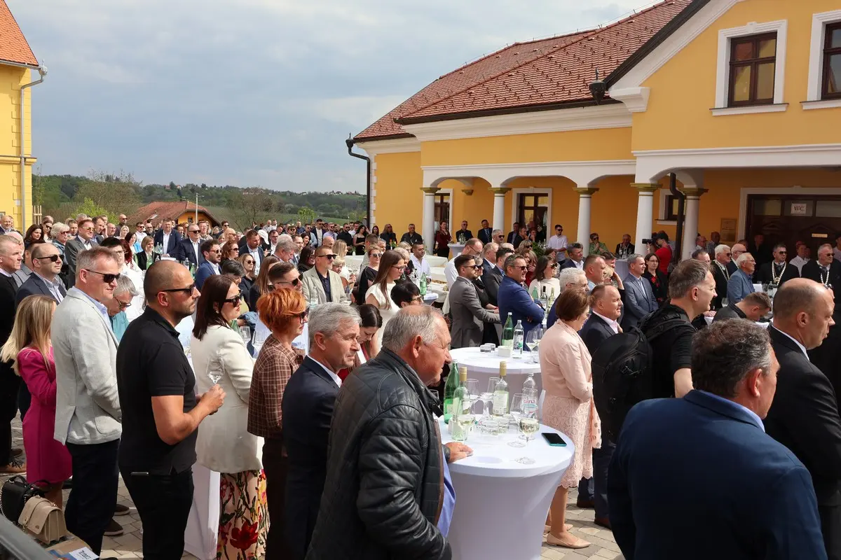 Terbotz otvorenje jakopić (10)