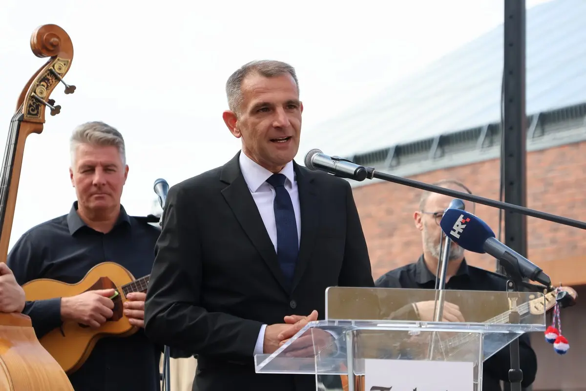 Terbotz otvorenje jakopić (4)