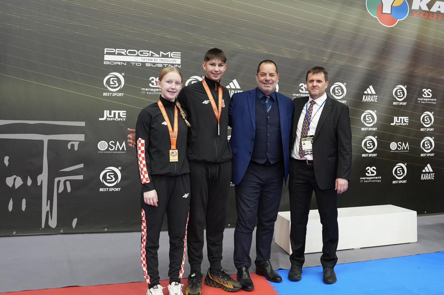 Tesa Balog i Petar Filipović zlatne medalje Tesa Balog i Petar Filipović zlatne medalje