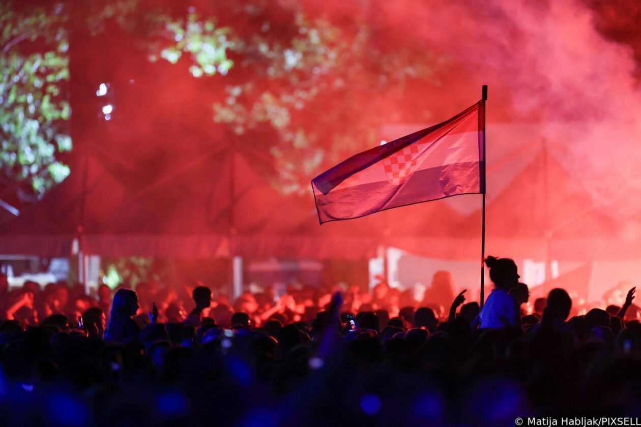 Veliki koncert Marka Perkovića Thompsona u Sinju Veliki koncert Marka Perkovića Thompsona u Sinju