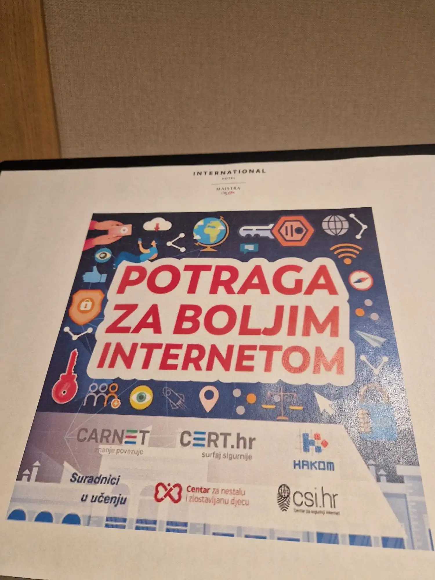 Tijana Barlović na konferenciji u Zagrebu Njezin video među najboljima u Hrvatskoj (1) Tijana Barlović na konferenciji u Zagrebu Njezin video među najboljima u Hrvatskoj (1)