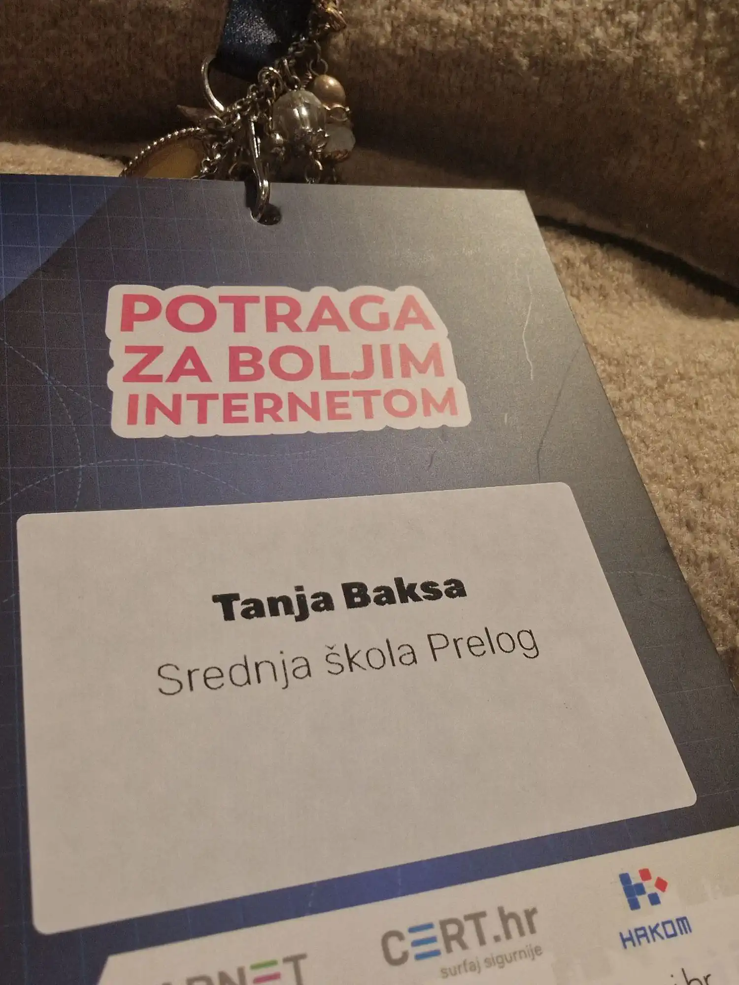 Tijana Barlović na konferenciji u Zagrebu Njezin video među najboljima u Hrvatskoj (5) Tijana Barlović na konferenciji u Zagrebu Njezin video među najboljima u Hrvatskoj (5)