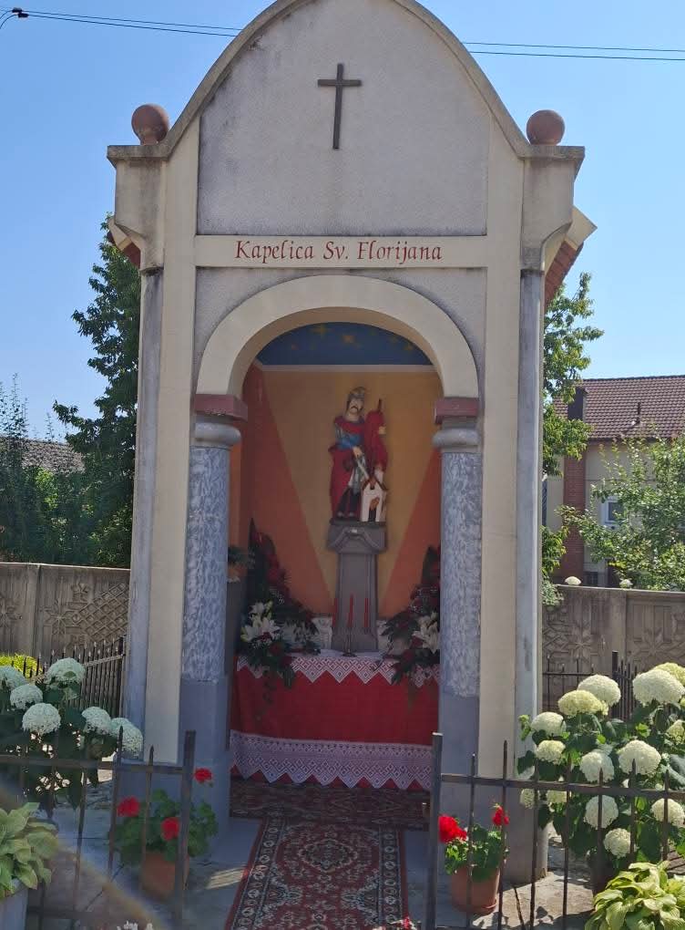 Tijelovo, kapelice u Belici (12) Tijelovo, kapelice u Belici (12)