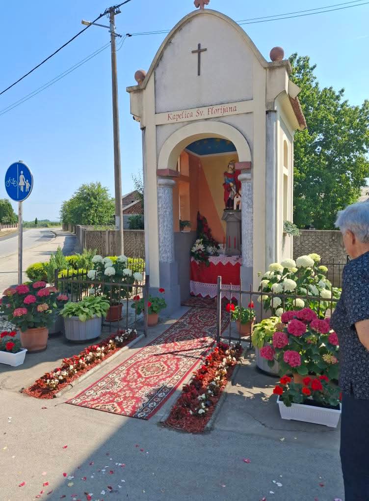 Tijelovo, kapelice u Belici (7) Tijelovo, kapelice u Belici (7)