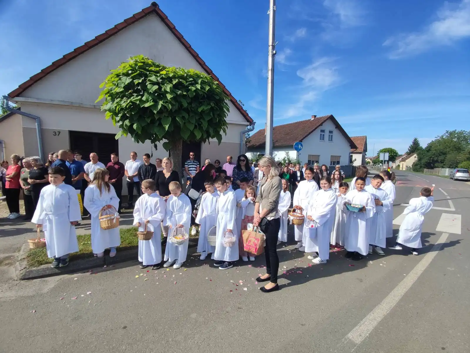 Tijelovo – procesija u Kotoribi (46)