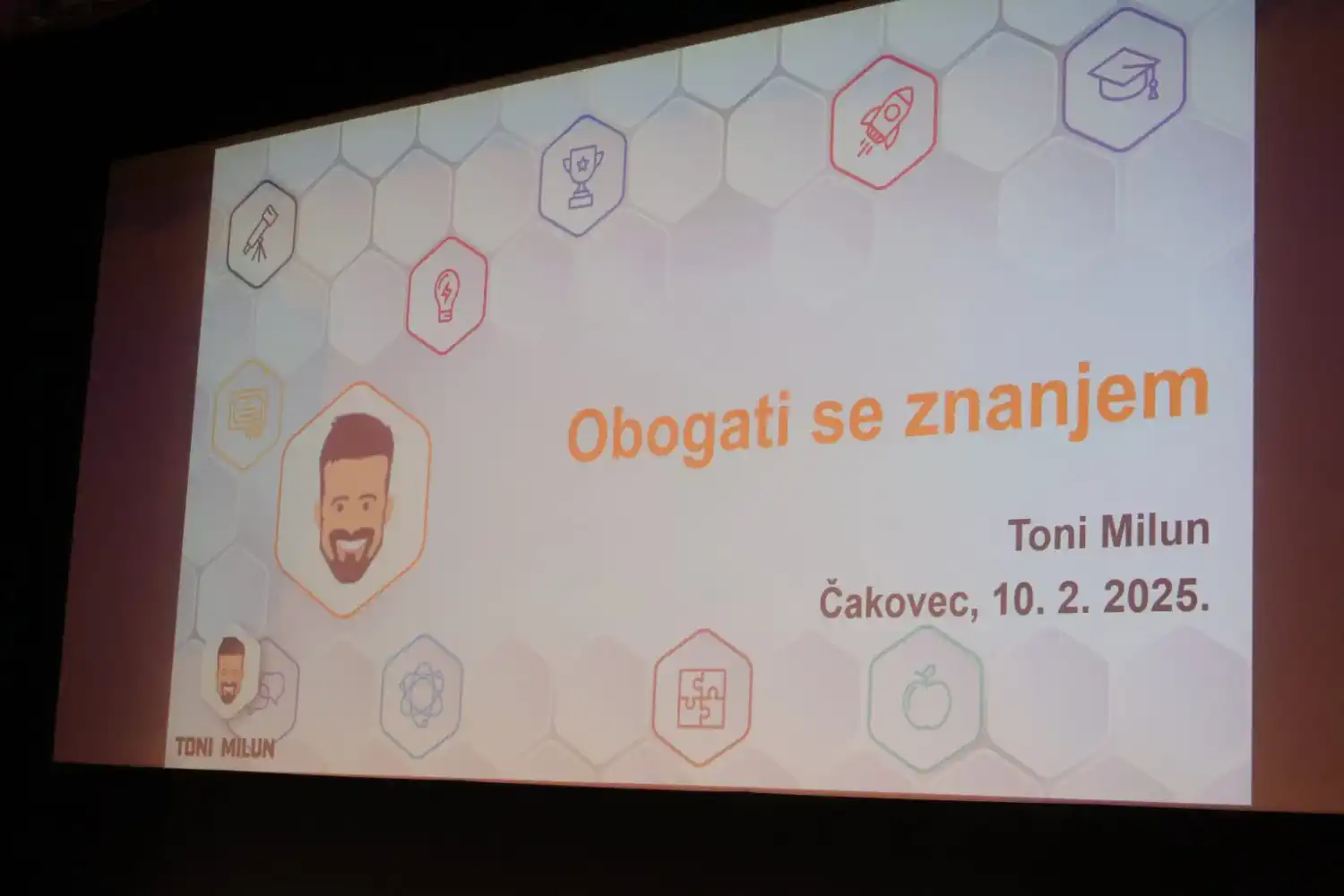 Toni Milun podučio školarce kako pametno upravljati novcem (11)