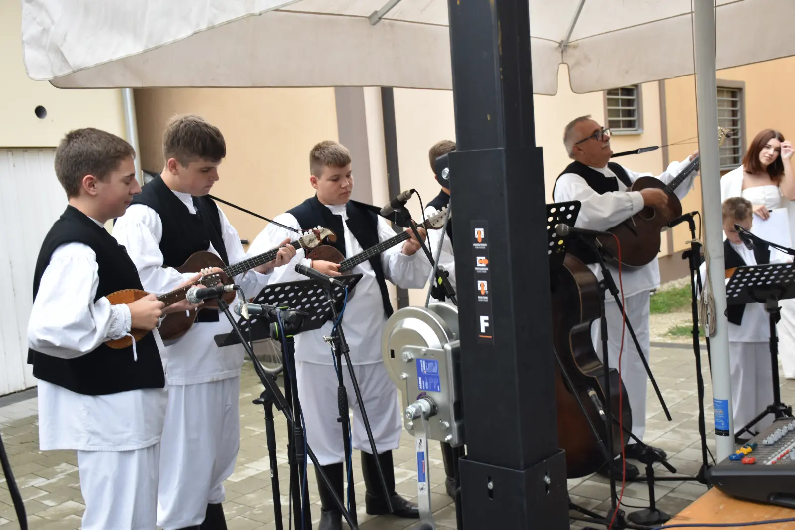 Tradicija bez granica, Donja Dubrava (55) Tradicija bez granica, Donja Dubrava (55)