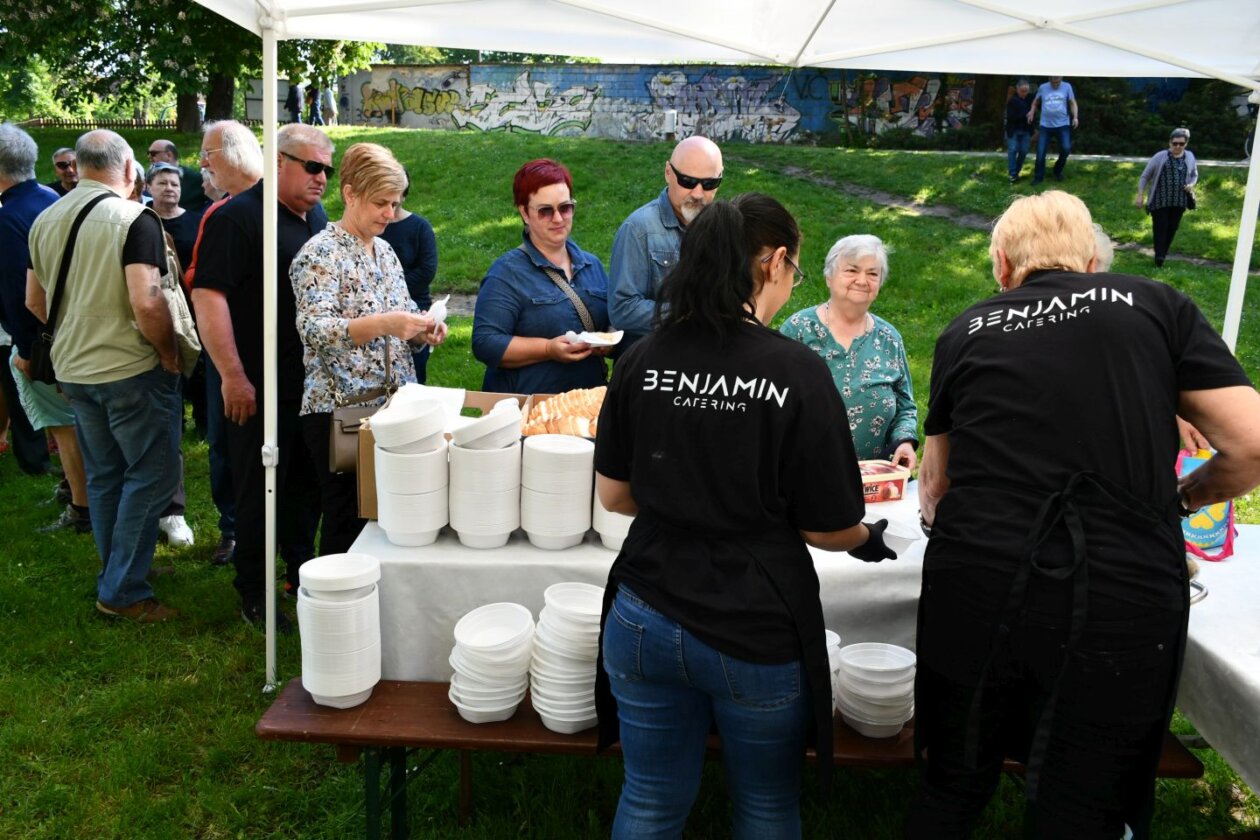 Tradicionalna podjela graha u Čakovcu – Prvi maj 2025 (12)