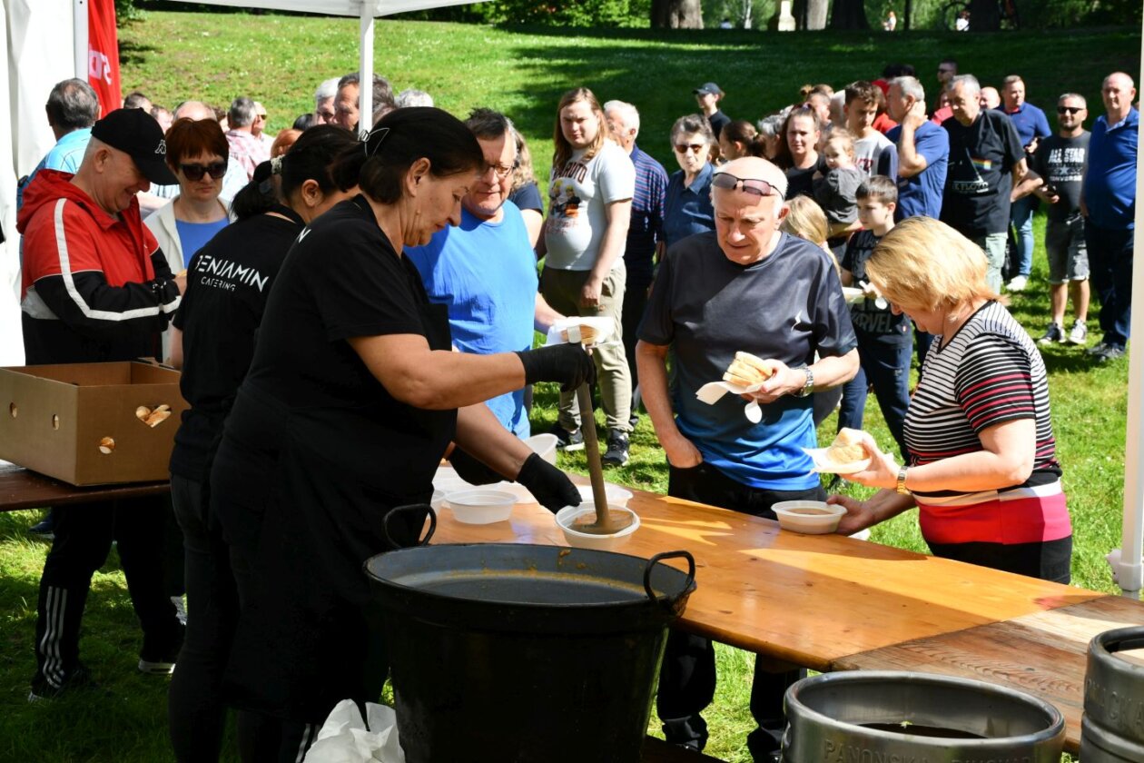 Tradicionalna podjela graha u Čakovcu – Prvi maj 2025 (51)