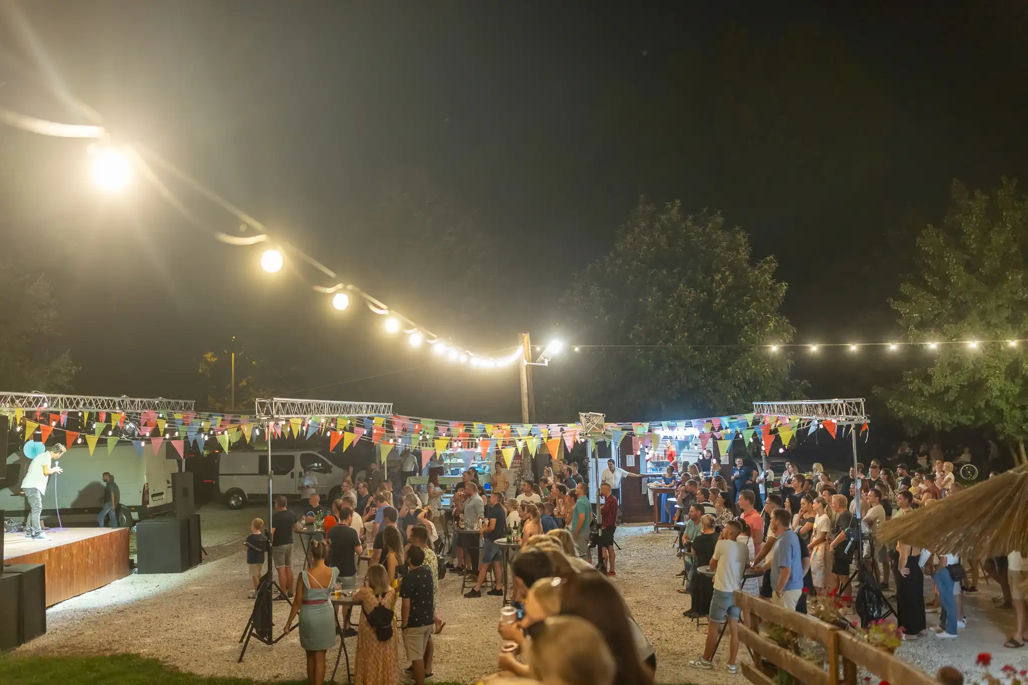 Trash party (17 of 69)