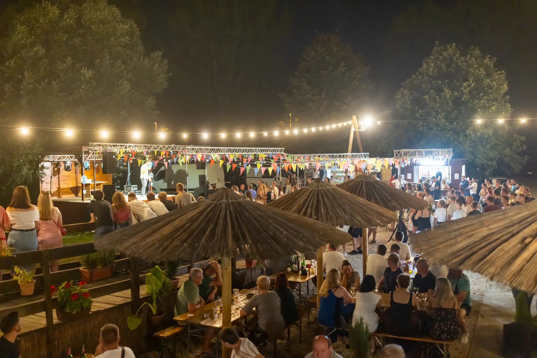 Trash party (19 of 69)