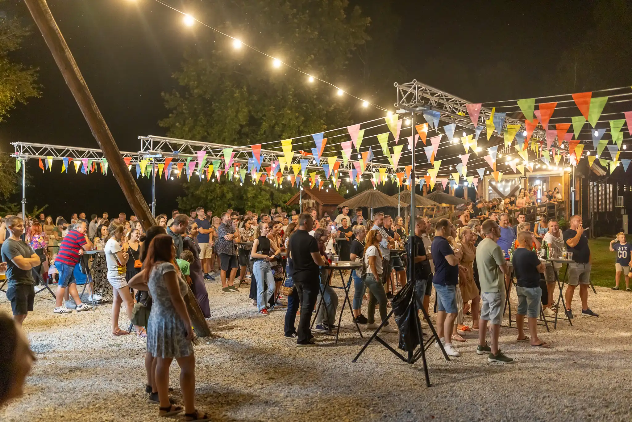 Trash party (29 of 69)