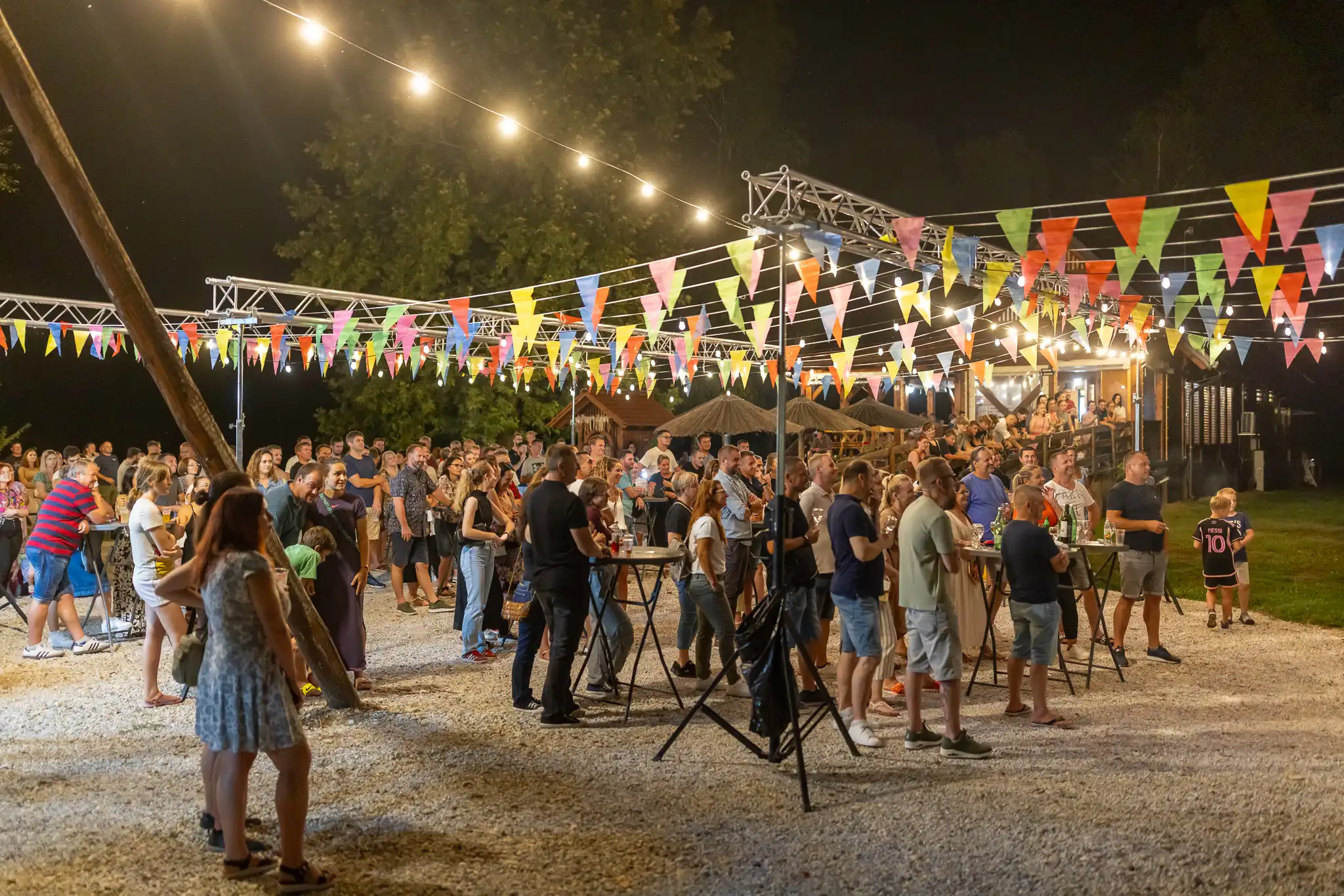 Trash party (30 of 69)