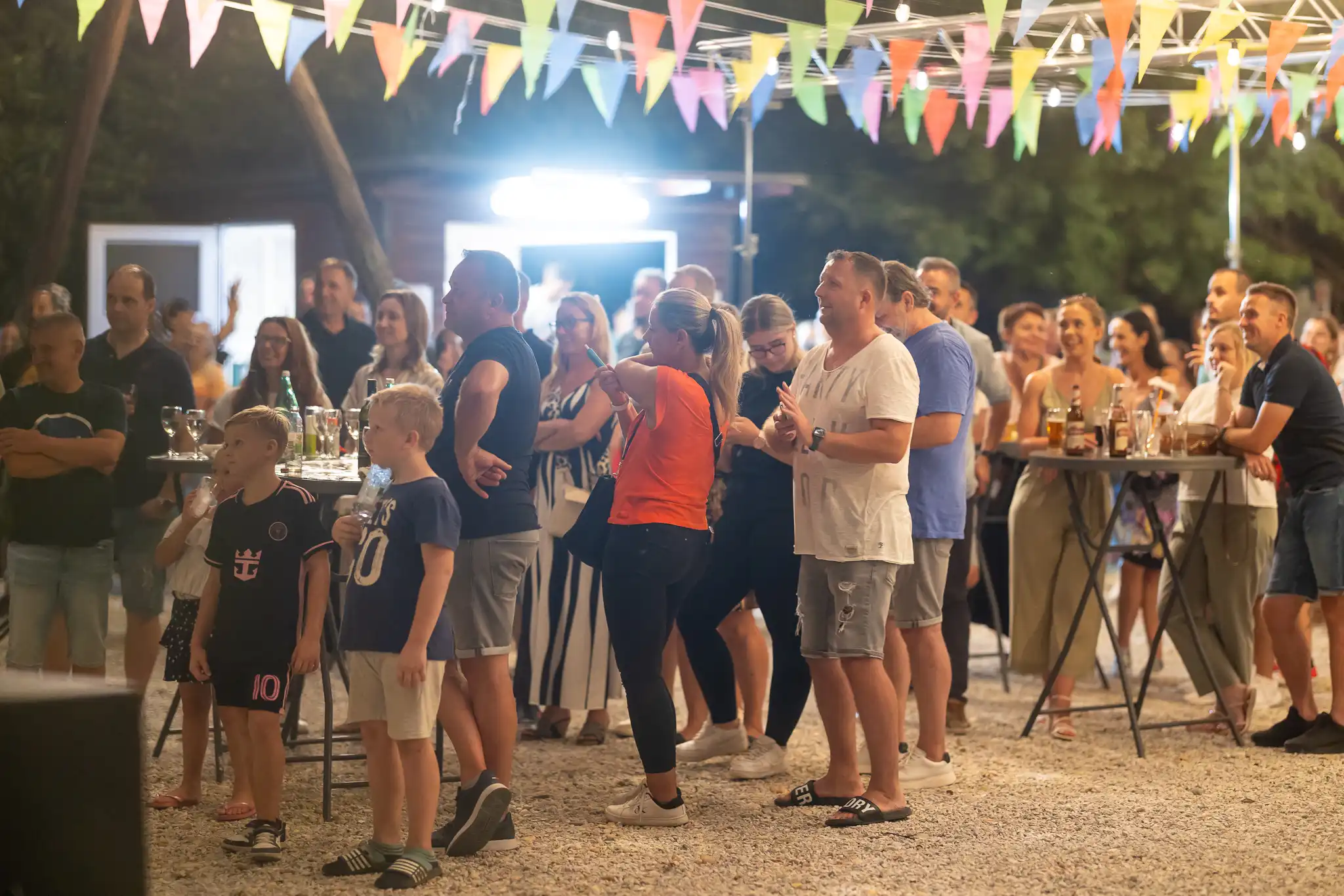 Trash party (5 of 69)