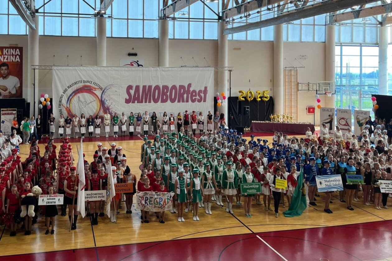 Tri zlata za mažoretkinje Nedelišća na međunarodnom turniru (4)