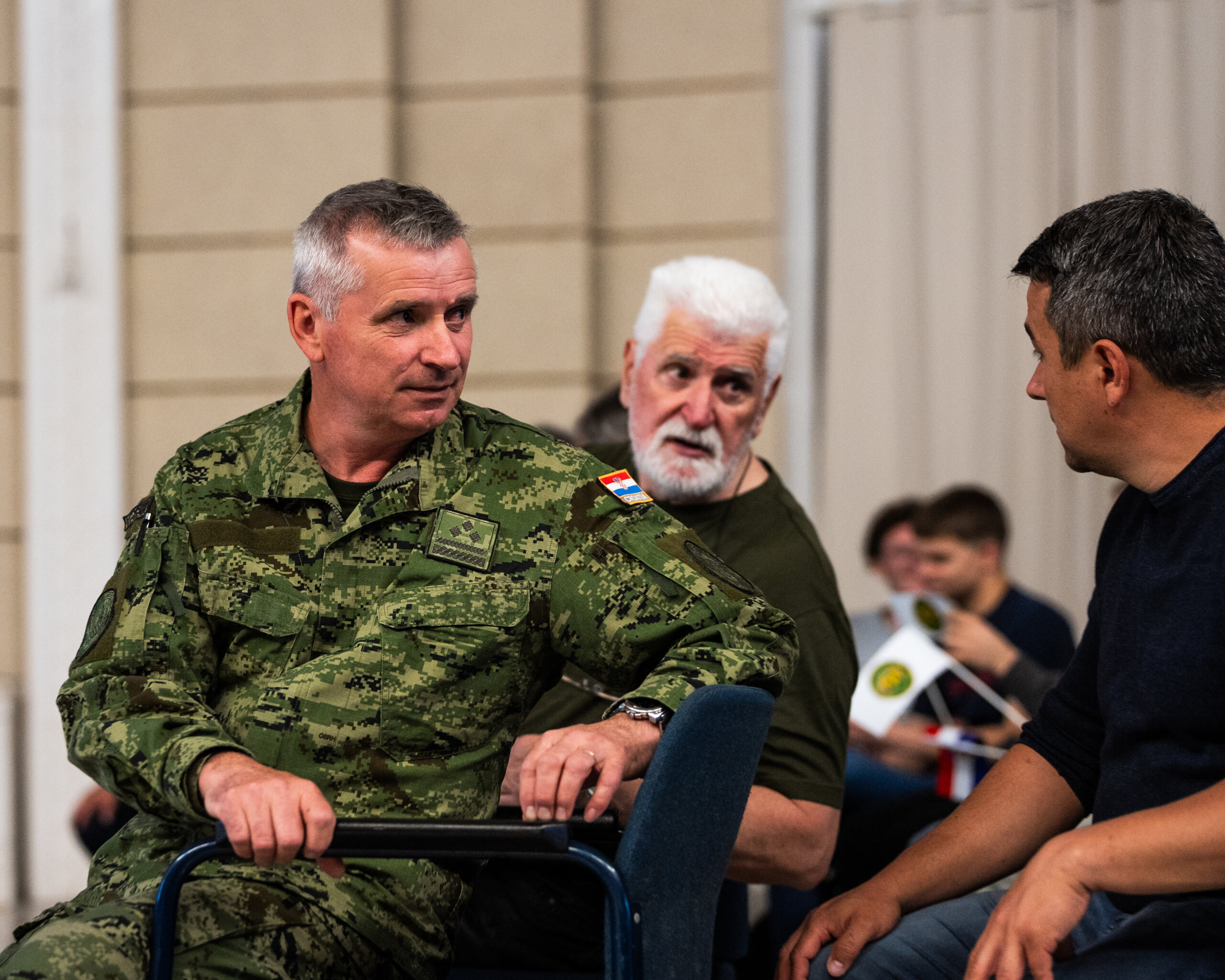 Tribina Domovinski rat i VRO Bljesak (10) Tribina Domovinski rat i VRO Bljesak (10)