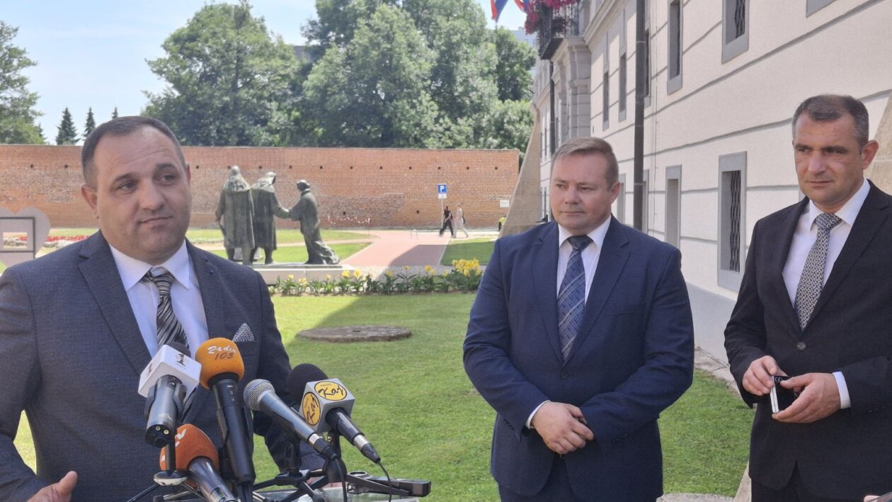 Trojac na čelu Županije 2