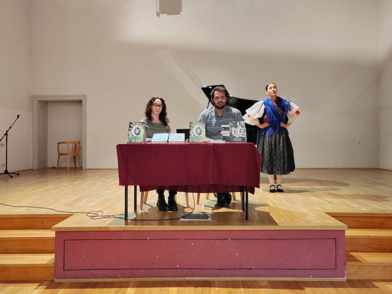 Trojezična zbirka Gregora Kraljića predstavljena u Čakovcu (2)