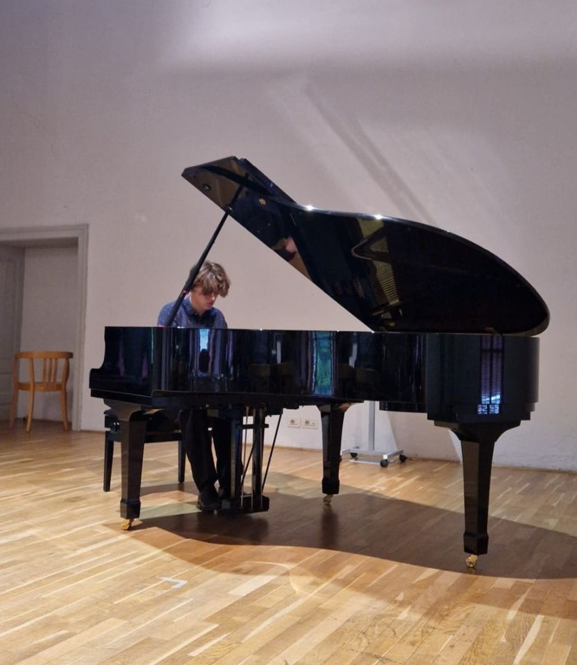 Trojezična zbirka Gregora Kraljića predstavljena u Čakovcu (7)