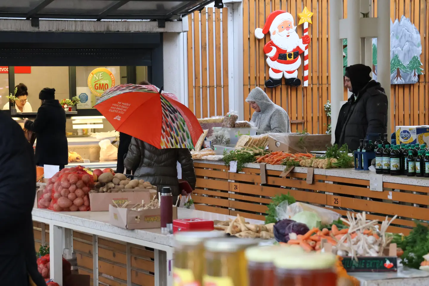 Tržnica Čakovec badnjak 24.12.2025 (47)