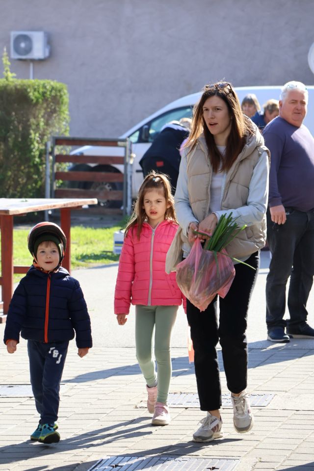 Tržnica prelog uoči usrksa 2026 (50)