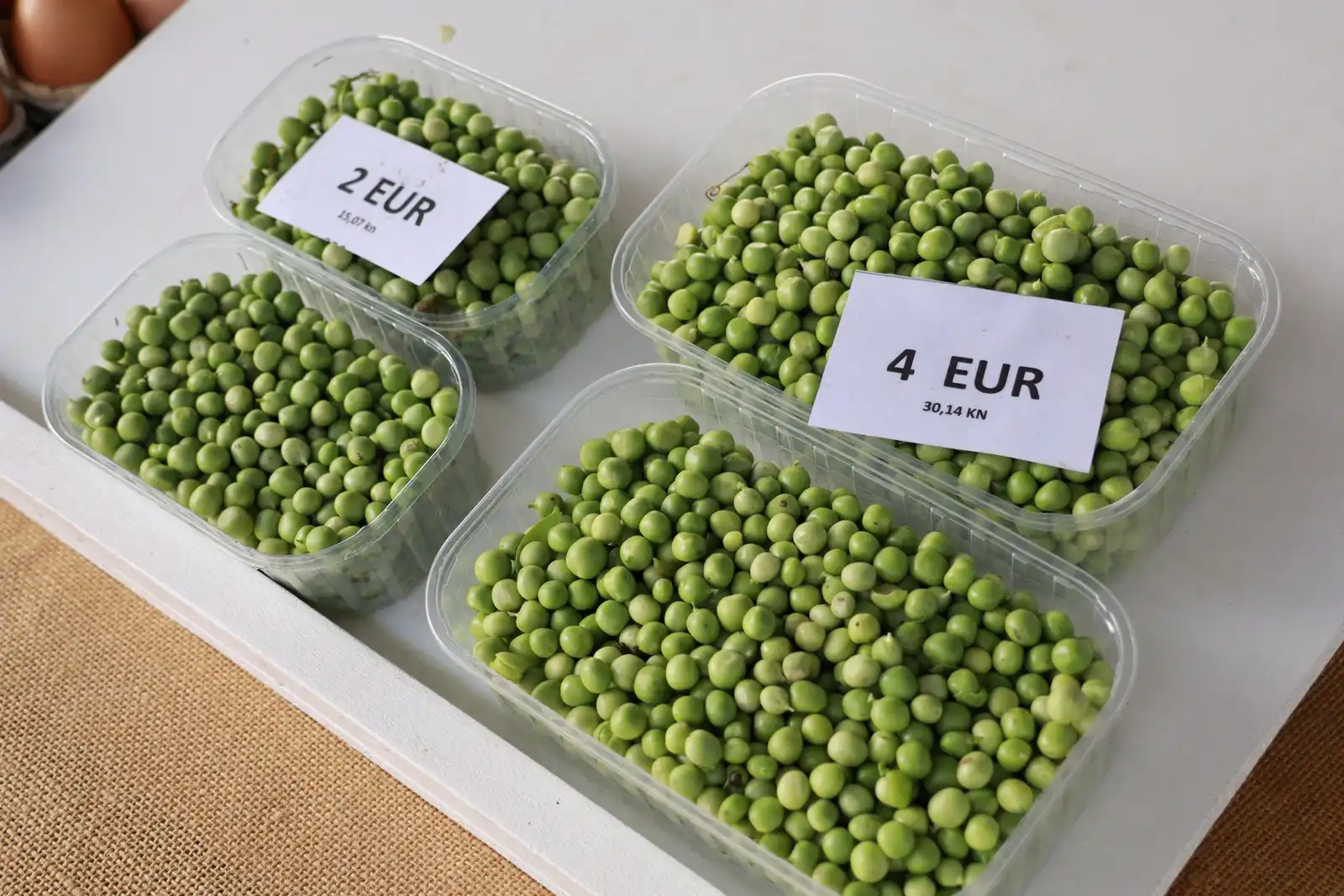 Tržnica u Prelogu (28) grašak