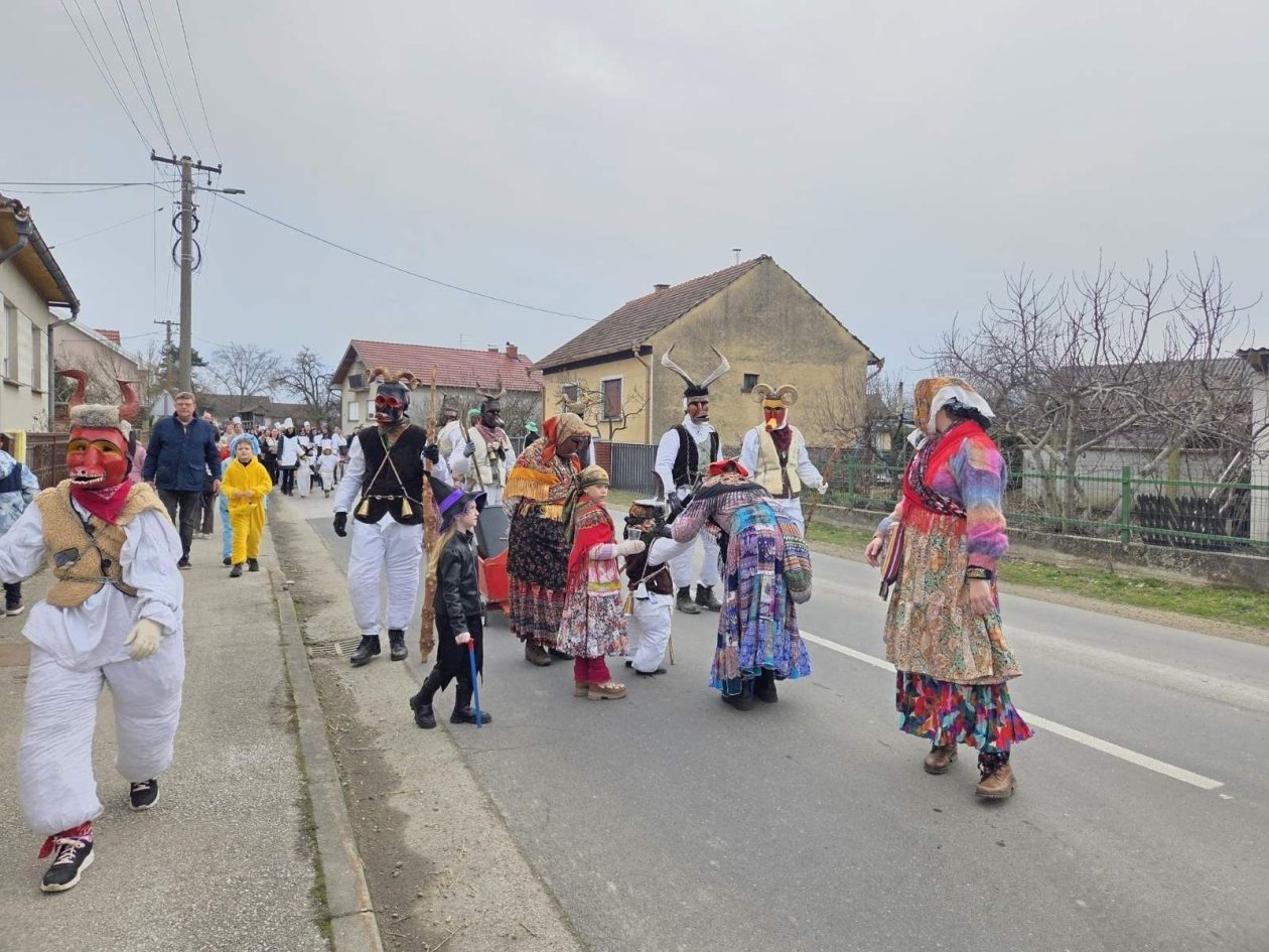 Turčišće fašnik 251