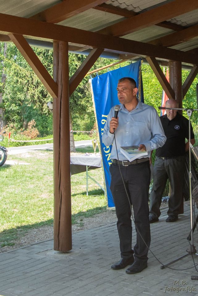 U Gardinovcu održani Sportski susreti branitelja (7) U Gardinovcu održani Sportski susreti branitelja (7)