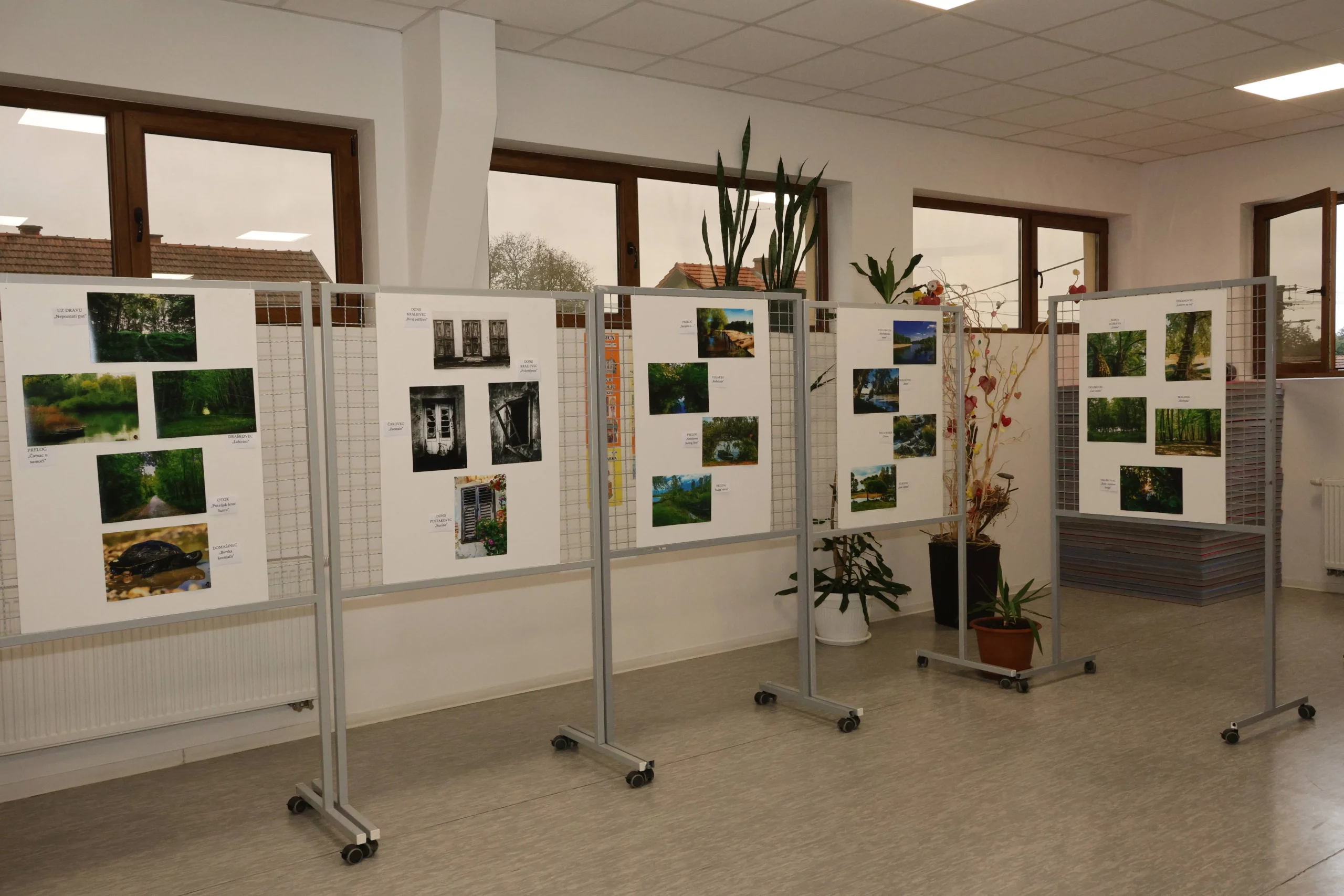 U OŠ Draškovec otvorena vanjska učionica i izložba naše suradnice Mateje Balent (12)