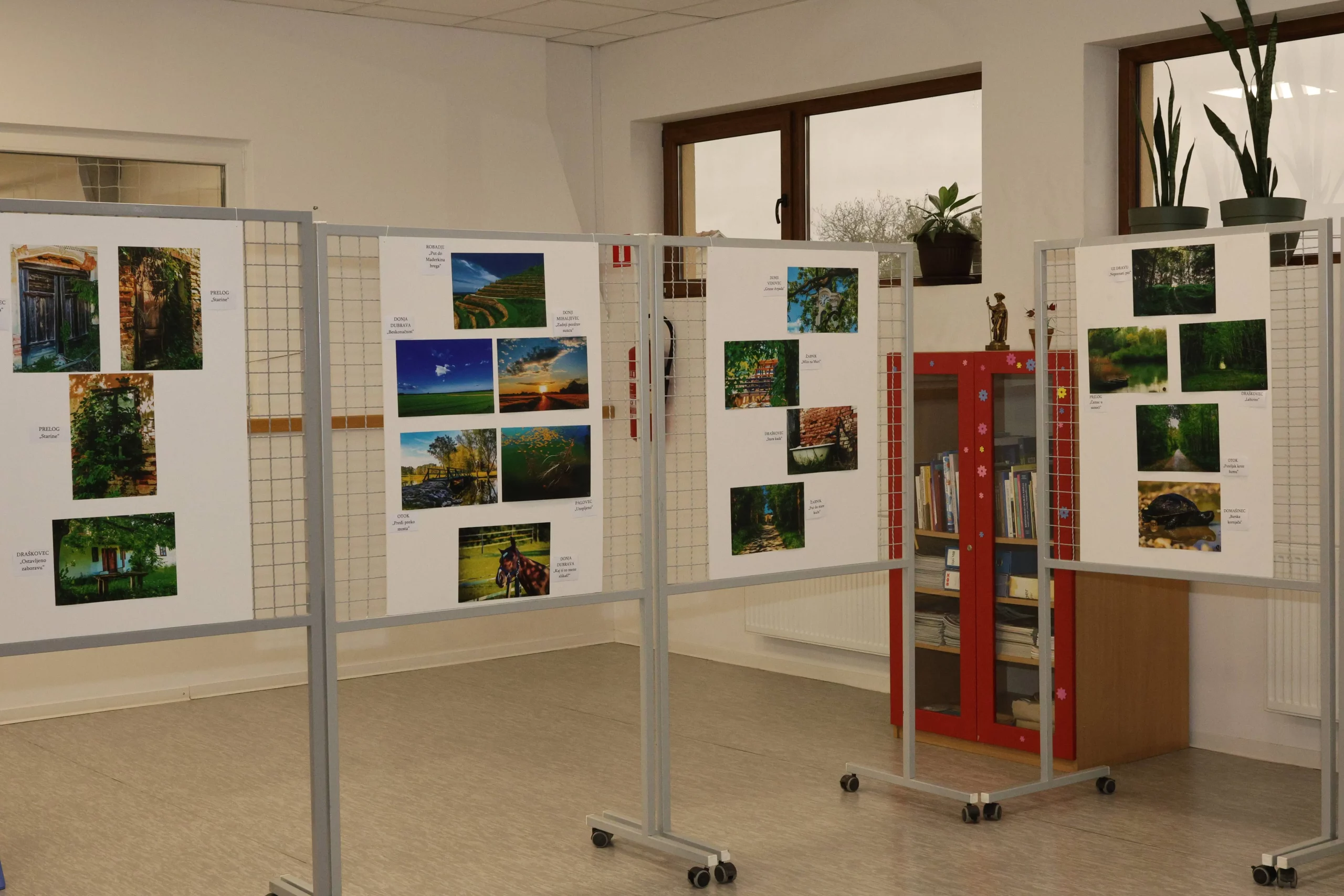 U OŠ Draškovec otvorena vanjska učionica i izložba naše suradnice Mateje Balent (13)