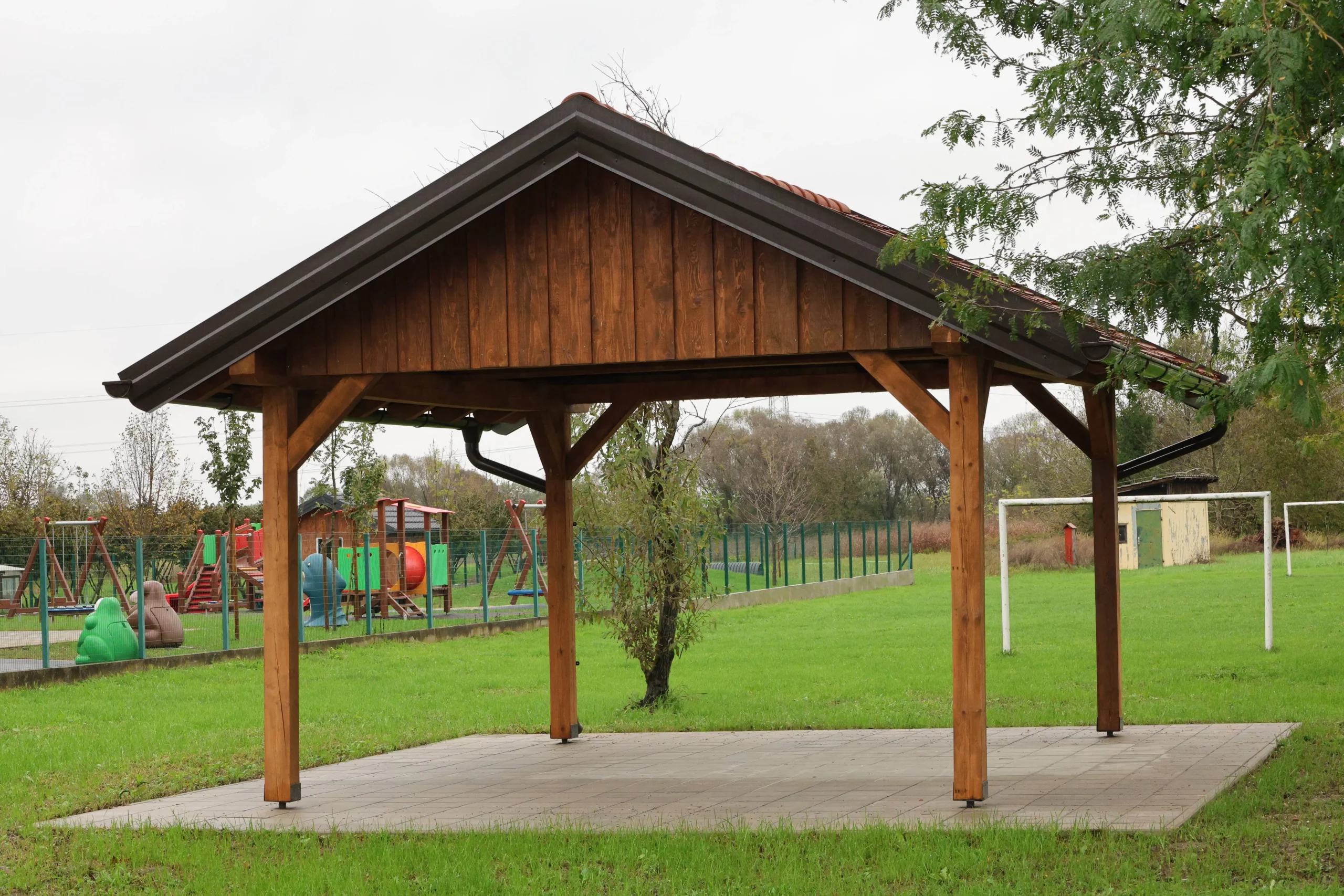 U OŠ Draškovec otvorena vanjska učionica i izložba naše suradnice Mateje Balent (15)