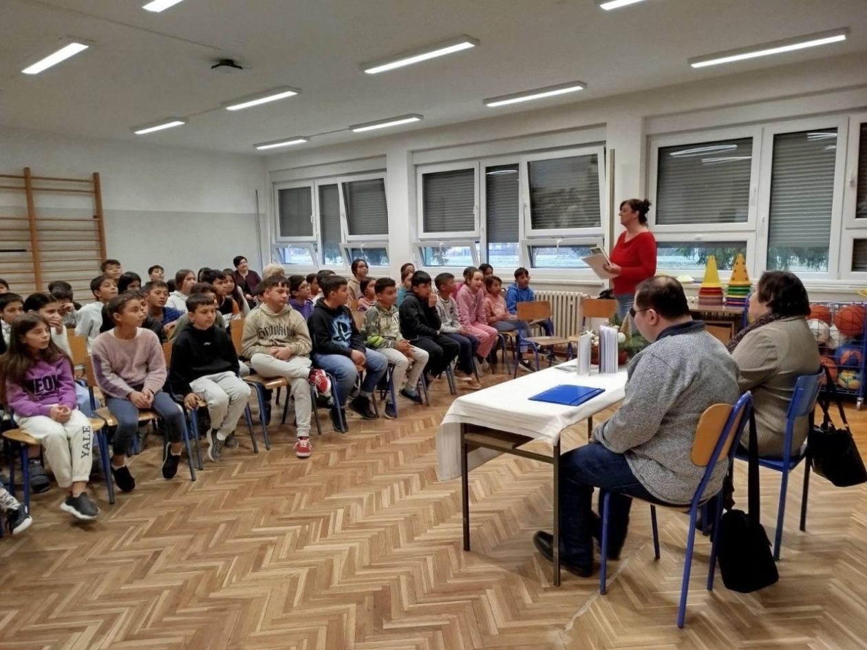 U OŠ dr. Ivana Novaka Macinec gostovao pjesnik Danijel Kralj (3)