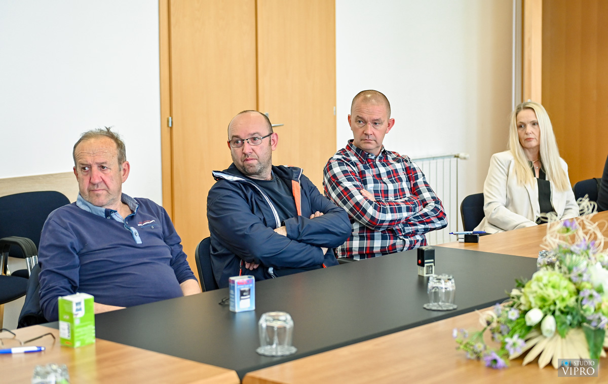 studio VIPRO studio VIPRO