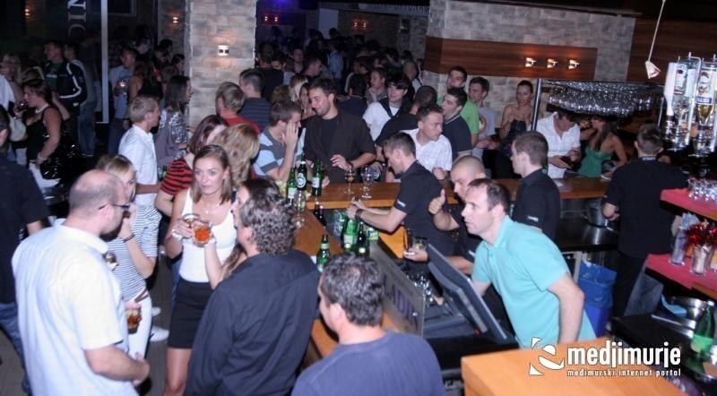 U RIKVERC PETKOM Pune čakovečke ulice i fešta u Paladinu uz Mejaše (40)